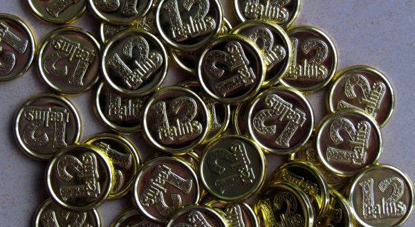 Board game review: 12 Realms - tokens Board game review: 12 Realms - tokens
