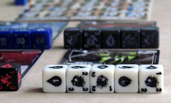 Board game review: Quarriors - game is ready Board game review: Quarriors - game is ready