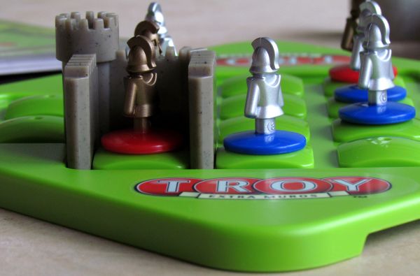 Board game review: Smart Games: Troy - puzzle is ready Board game review: Smart Games: Troy - puzzle is ready